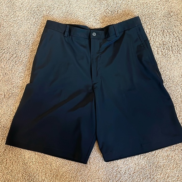 Men’s dress shorts - Picture 1 of 2